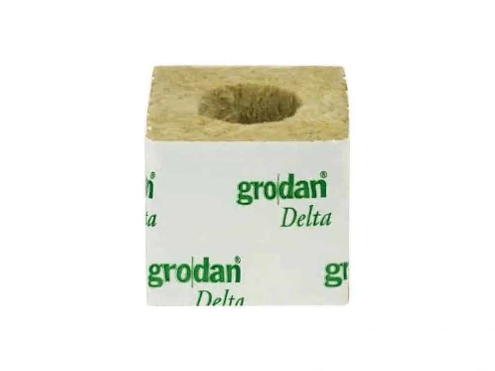 GRODANPflanzwuerfel75x75x65mmmitgrossemLoch-1Stk