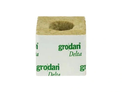 GRODANPflanzwuerfel75x75x65mmmitgrossemLoch-1Stk